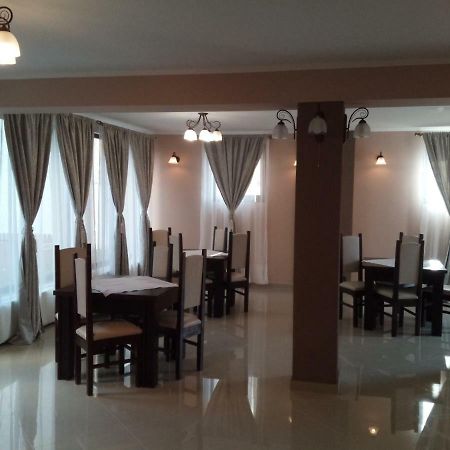 Wellion Hotel Covasna Exterior photo